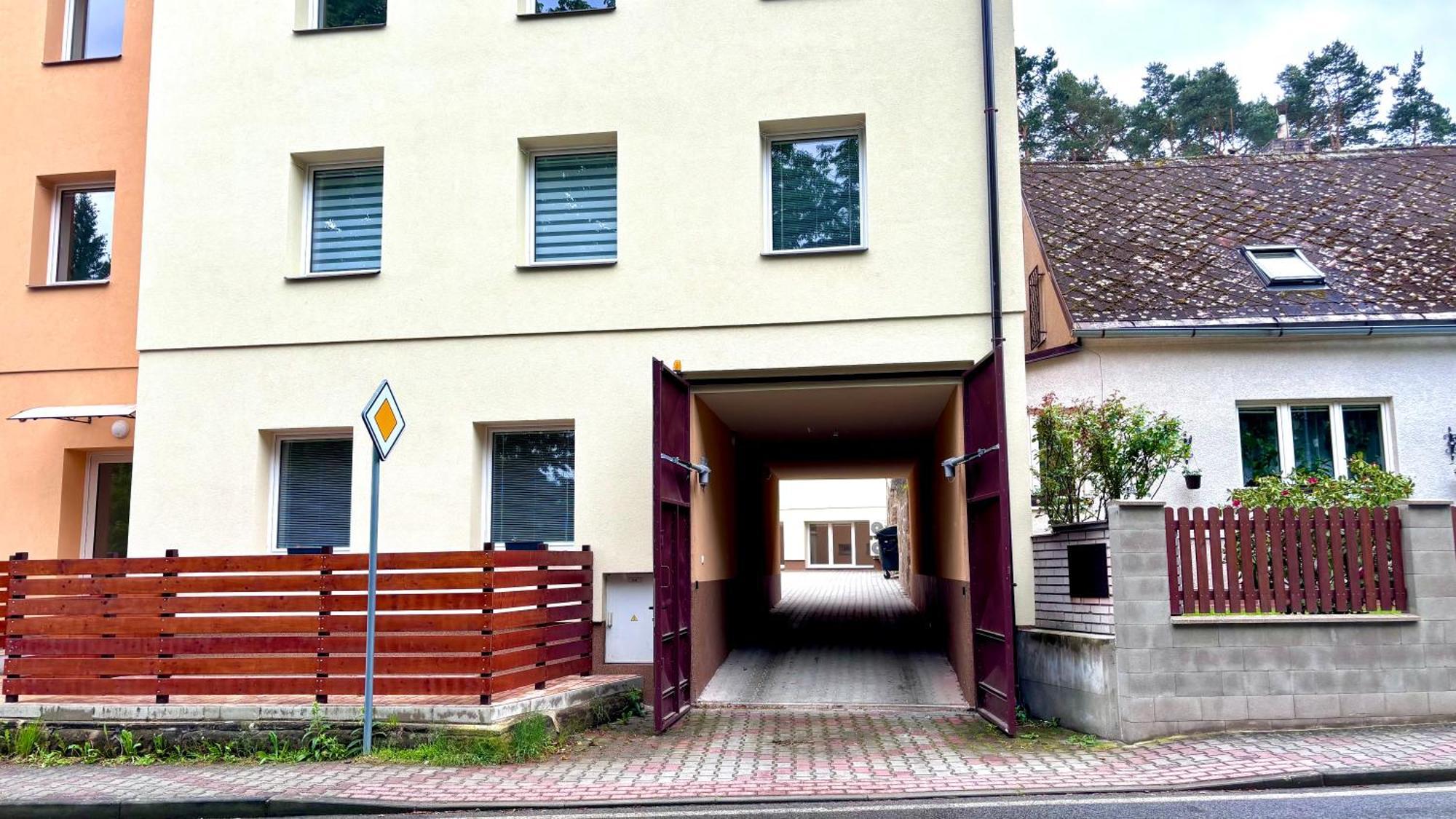Remote Work Friendly Zahradni Apartman U Jezera Staré Splavy Exteriér fotografie